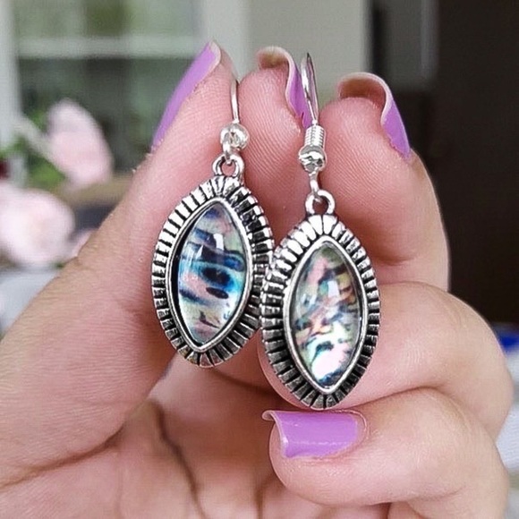GlitzBlitz Boutique Jewelry - Any 2/$20! Silver Abalone Obelisk Drop Earrings